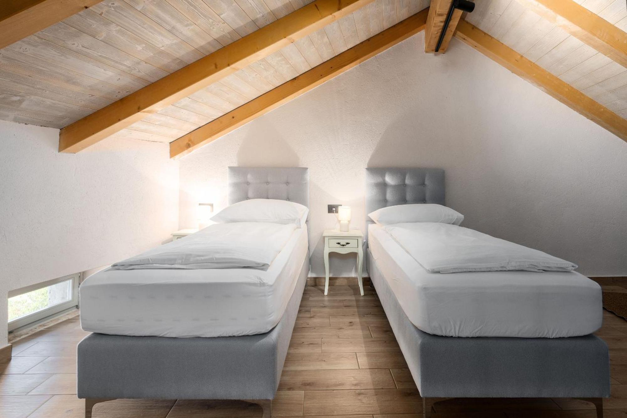Della Croce Bed&Breakfast Svetvinčenat Zewnętrze zdjęcie