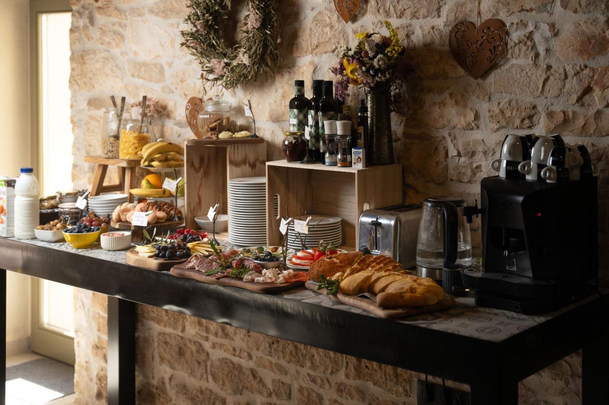 Della Croce Bed&Breakfast Svetvinčenat Zewnętrze zdjęcie