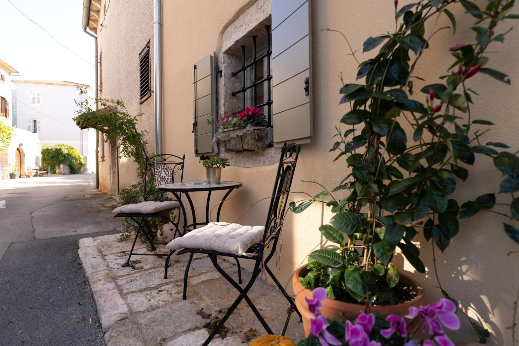 Della Croce Bed&Breakfast Svetvinčenat Zewnętrze zdjęcie