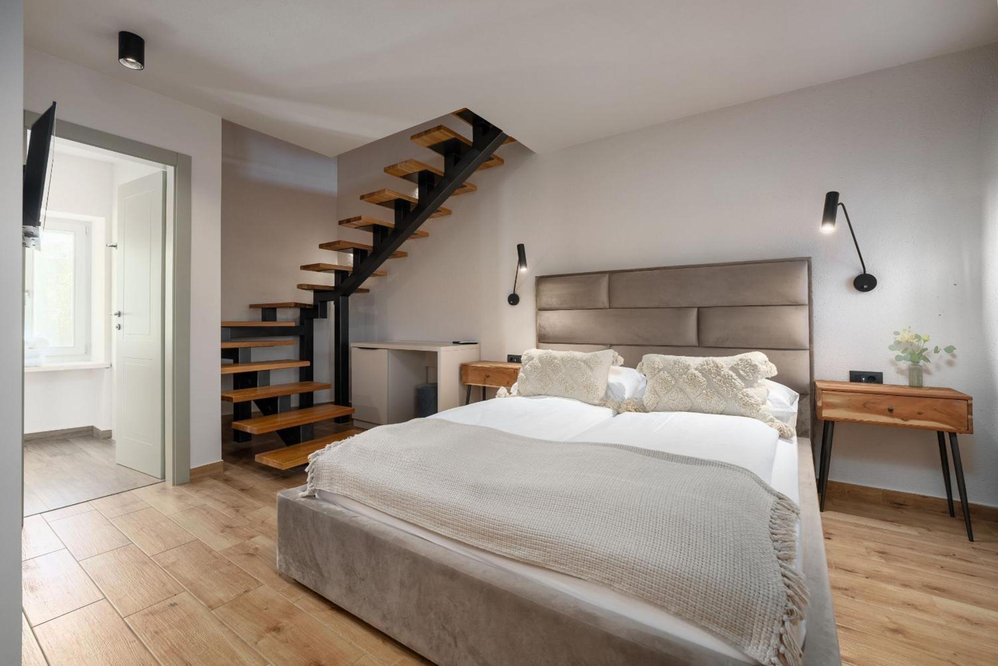 Della Croce Bed&Breakfast Svetvinčenat Zewnętrze zdjęcie
