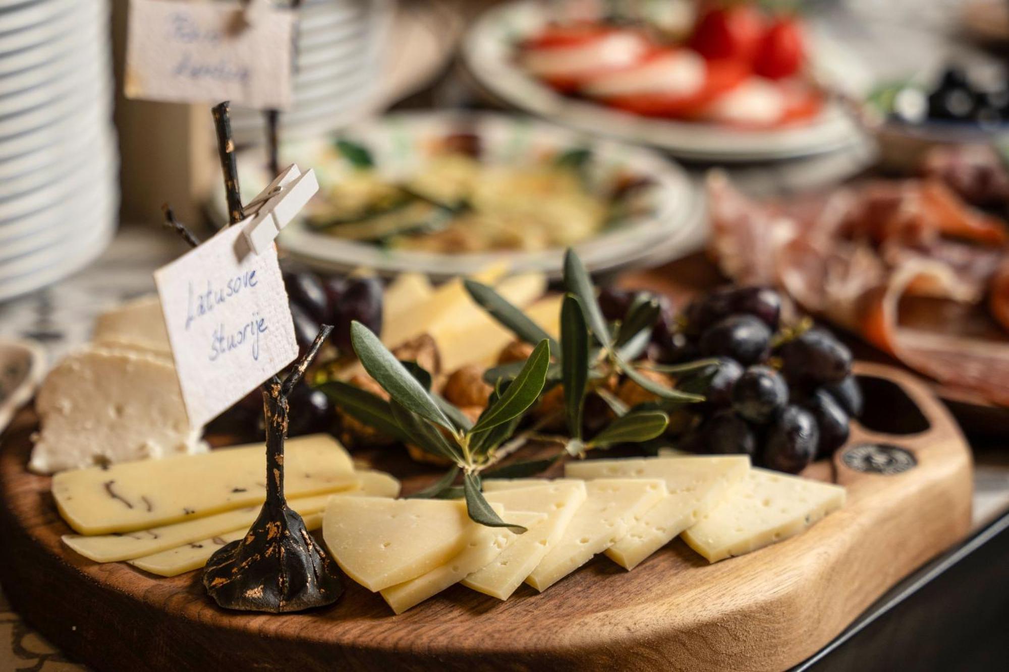 Della Croce Bed&Breakfast Svetvinčenat Zewnętrze zdjęcie